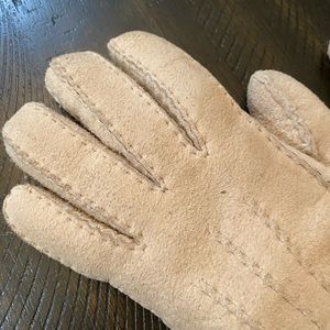 Ugg Gloves